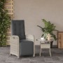 Sillón reclinable de jardín con reposapiés ratán PE gris claro en Sillas de jardín | Comprar online en Foro24
