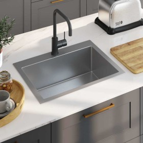 Fregadero de cocina hecho a mano de acero inoxidable