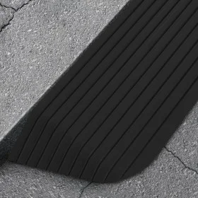 Rubber threshold ramp 110x32x3.8 cm by vidaXL, Road and traffic signs - Ref: Foro24-150972, Price: 56,91 €, Discount: %