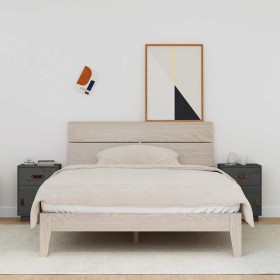 Mesitas de noche 2 uds madera maciza de pino gris 40x34x55 cm Mesitas de noche 2 uds madera maciza de pino gris 40x34x55 cm