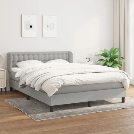 Box spring bed with light gray fabric mattress 140x190 cm by , Beds and slatted bases - Ref: Foro24-3126557, Price: 463,73 €,...