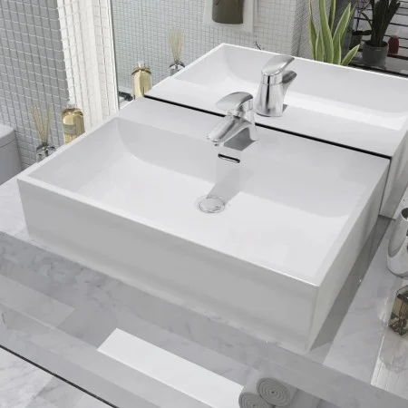Ceramic washbasin with tap hole 60.5x42.5x14.5 cm white by vidaXL, Sinks - Ref: Foro24-142347, Price: 130,41 €, Discount: %