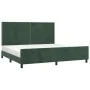 Estructura cama con cabecero terciopelo verde oscuro 200x200 cm de , Camas y somieres - Ref: Foro24-3125717, Precio: 247,23 €...