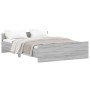 Bettgestell in Sonoma-Grau mit Kopf- und Fußteil 135x190 cm von , Betten und Lattenroste - Ref: Foro24-3203794, Preis: 154,20...