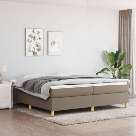 Cama box spring con colchón tela gris taupe 200x200 cm de , Camas y somieres - Ref: Foro24-3144550, Precio: 609,40 €, Descuen...
