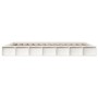 Estructura de cama de madera maciza 140x200 cm de , Camas y somieres - Ref: Foro24-820677, Precio: 150,65 €, Descuento: %