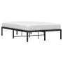 Schwarzer Metallbettrahmen 120x200 cm von , Betten und Lattenroste - Ref: Foro24-373653, Preis: 101,42 €, Rabatt: %
