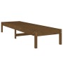 Tumbona de madera maciza de pino marrón miel 199,5x60x74 cm by , Loungers - Ref: Foro24-825071, Price: 118,04 €, Discount: %