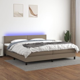 Cama box spring colchón y luces LED tela gris taupe 200x200 cm de , Camas y somieres - Ref: Foro24-3133105, Precio: 617,45 €,...
