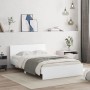 Weißer Bettrahmen mit Kopfteil 120x190 cm von , Betten und Lattenroste - Ref: Foro24-3207511, Preis: 173,76 €, Rabatt: %