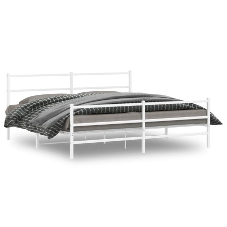 Metallbettgestell mit Kopfteil und weißem Fußteil 183x213 cm von , Betten und Lattenroste - Ref: Foro24-355437, Preis: 101,92...