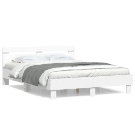 Weißer Bettrahmen aus Holzwerkstoff mit Kopfteil 140 x 190 cm von , Betten und Lattenroste - Ref: Foro24-3207434, Preis: 142,...