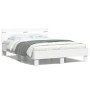 Estructura cama con cabecero madera ingeniería blanco 120x190cm de , Camas y somieres - Ref: Foro24-3207448, Precio: 138,11 €...