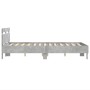 Cama con cabecero madera de ingeniería gris hormigón 135x190 cm de , Camas y somieres - Ref: Foro24-3207444, Precio: 136,49 €...