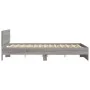 Estructura de cama con cabecero gris Sonoma 140x190 cm de , Camas y somieres - Ref: Foro24-3207502, Precio: 180,79 €, Descuen...