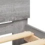 Estructura de cama con cabecero gris Sonoma 140x190 cm de , Camas y somieres - Ref: Foro24-3207502, Precio: 180,79 €, Descuen...