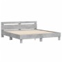 Cama con cabecero madera ingeniería gris hormigón 200x200 cm de , Camas y somieres - Ref: Foro24-3207395, Precio: 160,17 €, D...