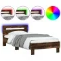 Estructura de cama cabecero luces LED roble ahumado 75x190 cm de , Camas y somieres - Ref: Foro24-838754, Precio: 67,92 €, De...