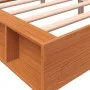 Bettgestell aus massivem Kiefernholz in Wachsbraun, 150 x 200 cm von , Betten und Lattenroste - Ref: Foro24-844427, Preis: 12...