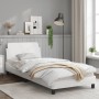 Bettgestell mit Kopfteil aus weißem Kunstleder 90x200cm von , Betten und Lattenroste - Ref: Foro24-373119, Preis: 113,90 €, R...