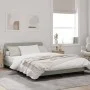 Bettgestell mit hellgrauem Samtkopfteil 140x190cm von , Betten und Lattenroste - Ref: Foro24-373172, Preis: 147,57 €, Rabatt: %