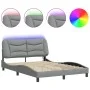 Estructura de cama con luces LED tela gris claro 140x200 cm de , Camas y somieres - Ref: Foro24-3213704, Precio: 234,64 €, De...