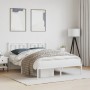 Metallbettgestell mit weißem Kopfteil 135x190 cm von , Betten und Lattenroste - Ref: Foro24-374289, Preis: 102,56 €, Rabatt: %