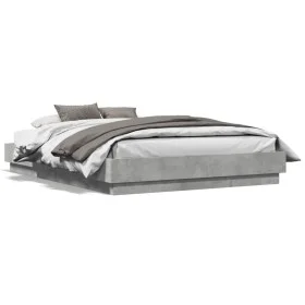 Concrete gray engineered wood bed frame 135x190cm by , Beds and slatted bases - Ref: Foro24-3209880, Price: 119,48 €, Discoun...