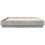 Estructura de cama madera de ingeniería gris hormigón 135x190cm de , Camas y somieres - Ref: Foro24-3209880, Precio: 120,98 €...