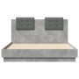 Betongraues Holzwerkstoffbett mit Kopfteil 120 x 190 cm von , Betten und Lattenroste - Ref: Foro24-3209964, Preis: 171,61 €, ...