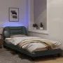 Estructura de cama con luces LED tela gris claro 80x200 cm de , Camas y somieres - Ref: Foro24-3213662, Precio: 147,08 €, Des...