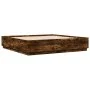 Estructura cama con luces LED madera roble ahumado 200x200 cm de , Camas y somieres - Ref: Foro24-3209587, Precio: 186,68 €, ...