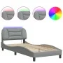 Bettgestell mit LED-Leuchten aus hellgrauem Stoff 90x200 cm von , Betten und Lattenroste - Ref: Foro24-3213676, Preis: 149,89...