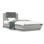 Cama con cabecero madera de ingeniería gris Sonoma 90x200 cm de , Camas y somieres - Ref: Foro24-3209945, Precio: 147,16 €, D...