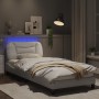 Estructura cama con luces LED cuero sintético blanco 90x200 cm de , Camas y somieres - Ref: Foro24-3213907, Precio: 176,08 €,...