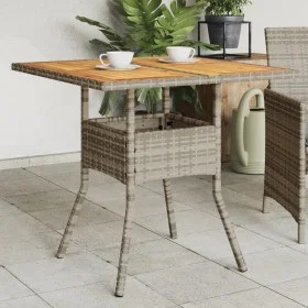 Garden table gray PE rattan wooden surface 80x80x75 cm by , Garden tables - Ref: Foro24-365520, Price: 98,78 €, Discount: %