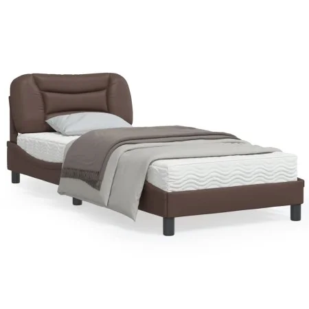 Bettgestell mit Kopfteil aus braunem Kunstleder 90x200cm von , Betten und Lattenroste - Ref: Foro24-3207976, Preis: 185,35 €,...
