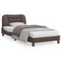 Estructura de cama con cabecero cuero sintético marrón 90x200cm de , Camas y somieres - Ref: Foro24-3207976, Precio: 185,35 €...
