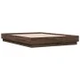 Bed frame with LED lights brown oak 135x190 cm by , Beds and slatted bases - Ref: Foro24-3209820, Price: 140,72 €, Discount: %