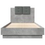 Betongraues Holzwerkstoffbett mit Kopfteil 75x190 cm von , Betten und Lattenroste - Ref: Foro24-3209978, Preis: 131,97 €, Rab...