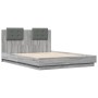 Sonoma-graues Holzwerkstoffbett mit Kopfteil 135 x 190 cm von , Betten und Lattenroste - Ref: Foro24-3209959, Preis: 168,43 €...