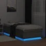 Estructura de cama con luces LED madera gris Sonoma 90x200 cm de , Camas y somieres - Ref: Foro24-3209637, Precio: 137,81 €, ...