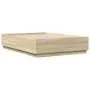 Estructura cama con luces LED madera roble Sonoma 160x200 cm de , Camas y somieres - Ref: Foro24-3209599, Precio: 172,09 €, D...