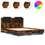 Estructura cama con cabecero luces LED roble ahumado 120x190 cm de , Camas y somieres - Ref: Foro24-3210056, Precio: 176,81 €...
