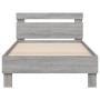 Sonoma-graues Holzwerkstoffbett mit Kopfteil 100 x 200 cm von , Betten und Lattenroste - Ref: Foro24-838531, Preis: 93,61 €, ...