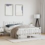 Metal bed frame with headboard and white footboard 140x200 cm by , Beds and slatted bases - Ref: Foro24-374309, Price: 128,02...