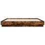 Estructura de cama con luces LED roble ahumado 200x200 cm de , Camas y somieres - Ref: Foro24-3209769, Precio: 157,70 €, Desc...