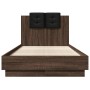 Estructura de cama cabecero luces LED marrón roble 90x190 cm de , Camas y somieres - Ref: Foro24-3210065, Precio: 166,92 €, D...