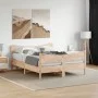 Estructura de cama con cabecero madera maciza pino 135x190 cm de , Camas y somieres - Ref: Foro24-3216396, Precio: 172,49 €, ...