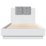 Weißes Holzwerkstoffbett mit Kopfteil 90x190 cm von , Betten und Lattenroste - Ref: Foro24-3209968, Preis: 147,55 €, Rabatt: %